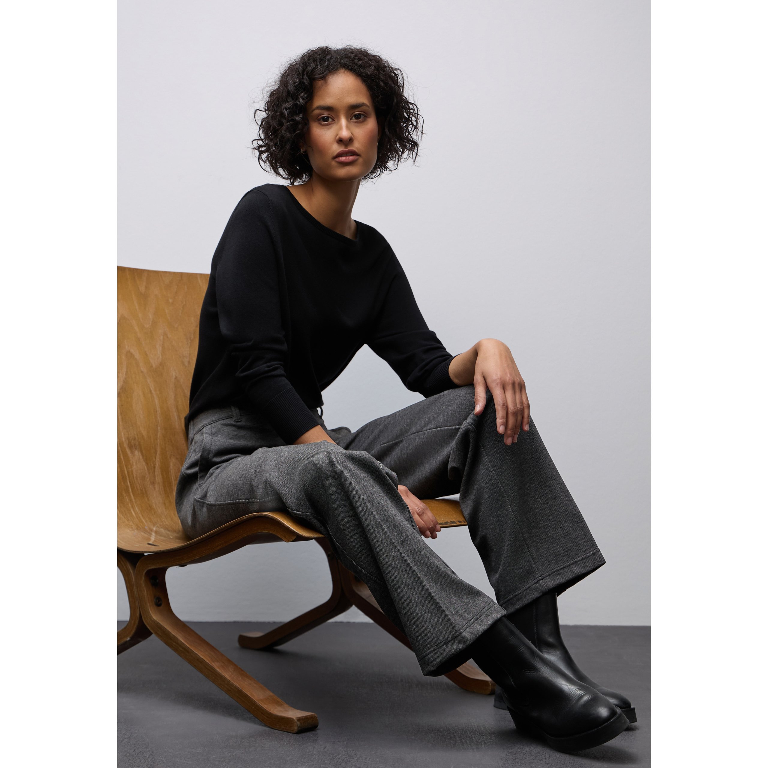 Street One Straight Leg 30″ Trouser