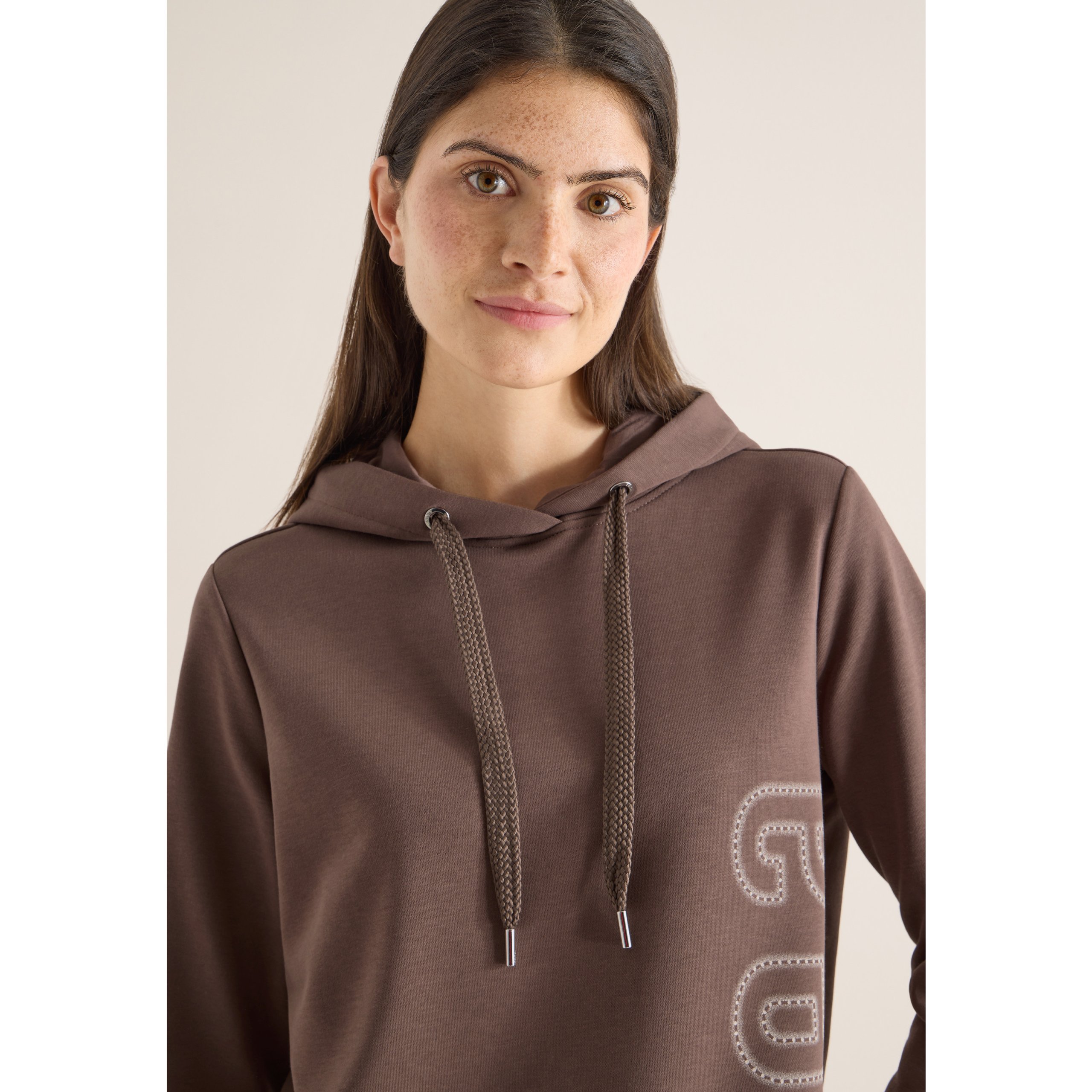 Cecil hoodie with artwork - Image 7