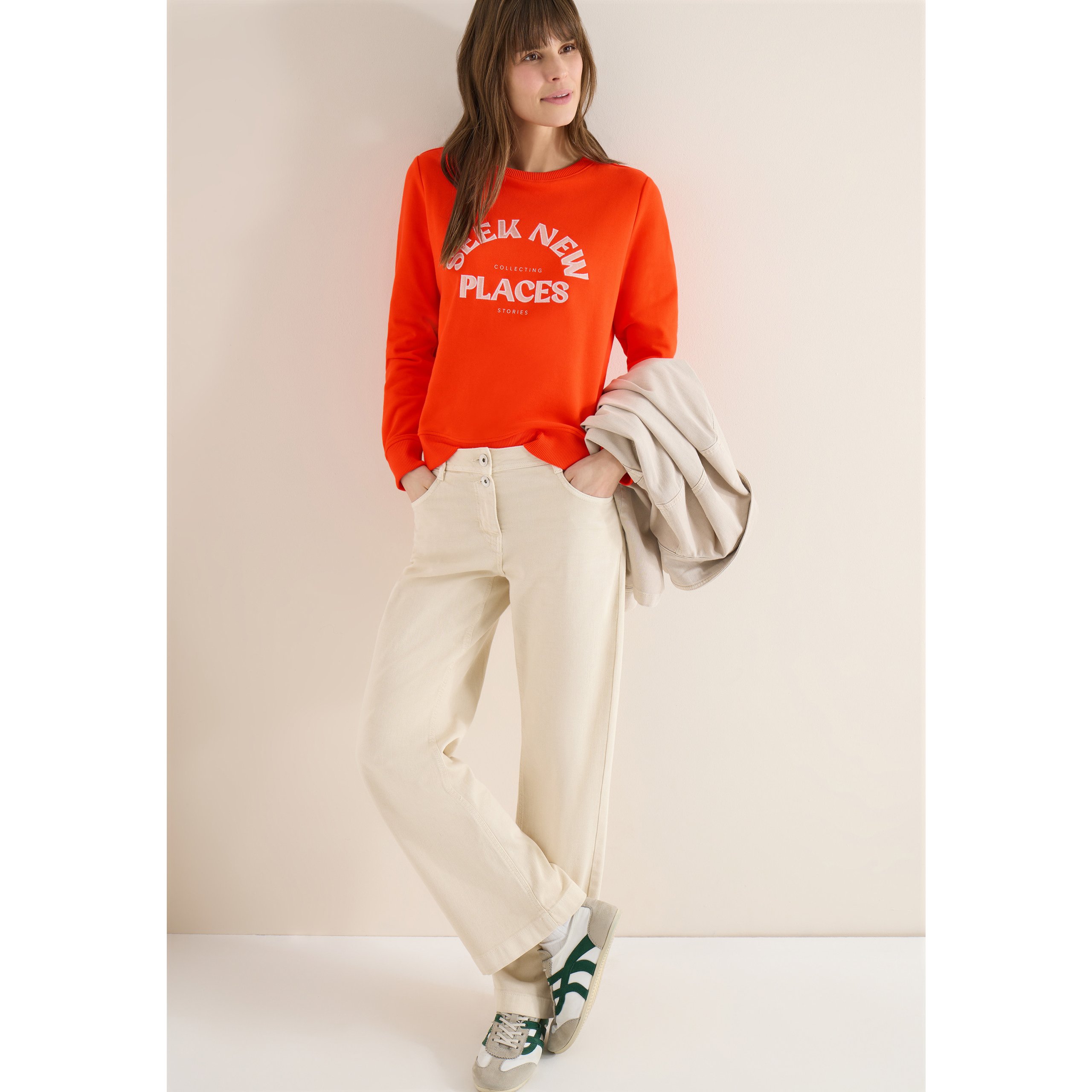 Cecil embroidery sweatshirt - Image 3