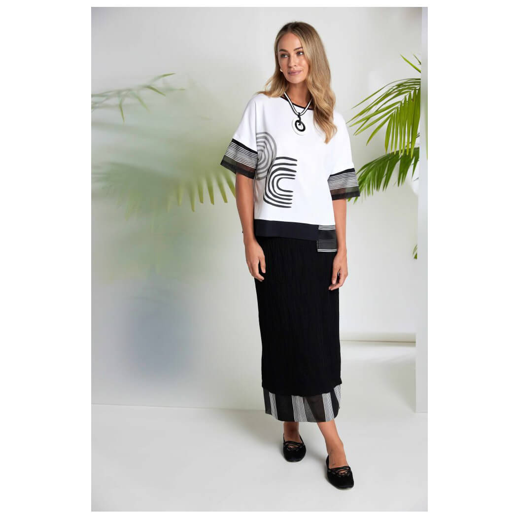 Naya Placement Print Top With Stripe Hem - Image 3