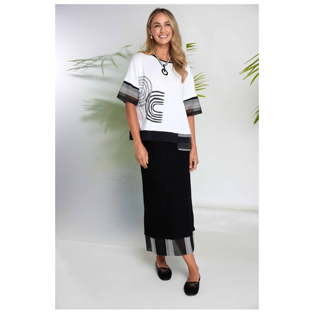 Naya Placement Print Top With Stripe Hem - Image 4