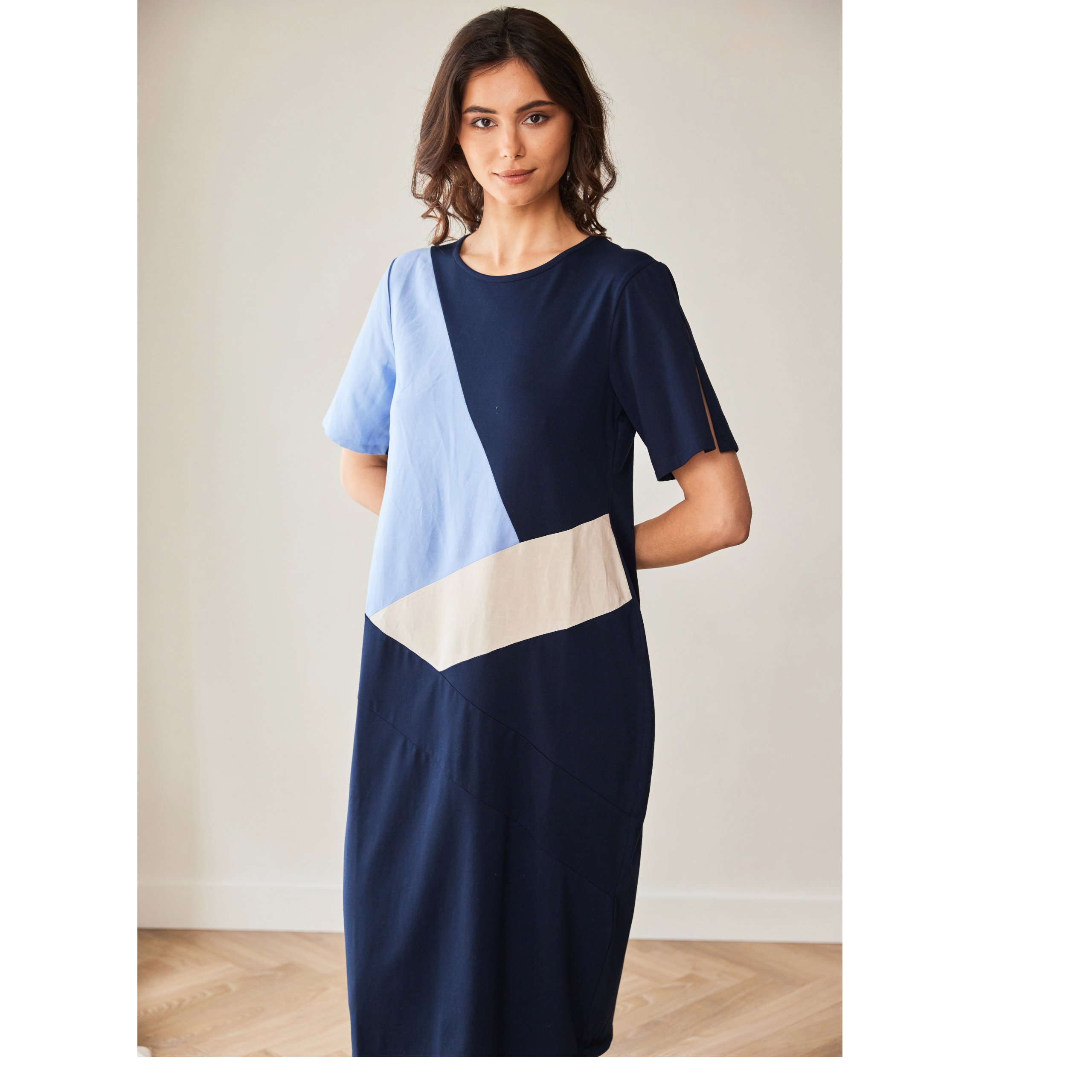 Peruzzi 3 Tone Linen Dress - Image 4