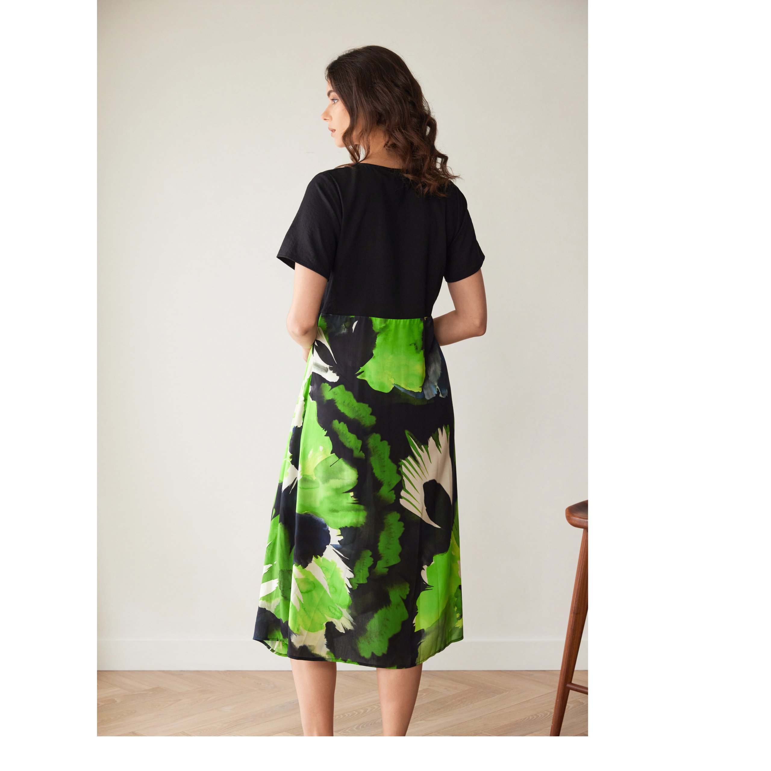 Peruzzi Black & Green Print Dress - Image 3