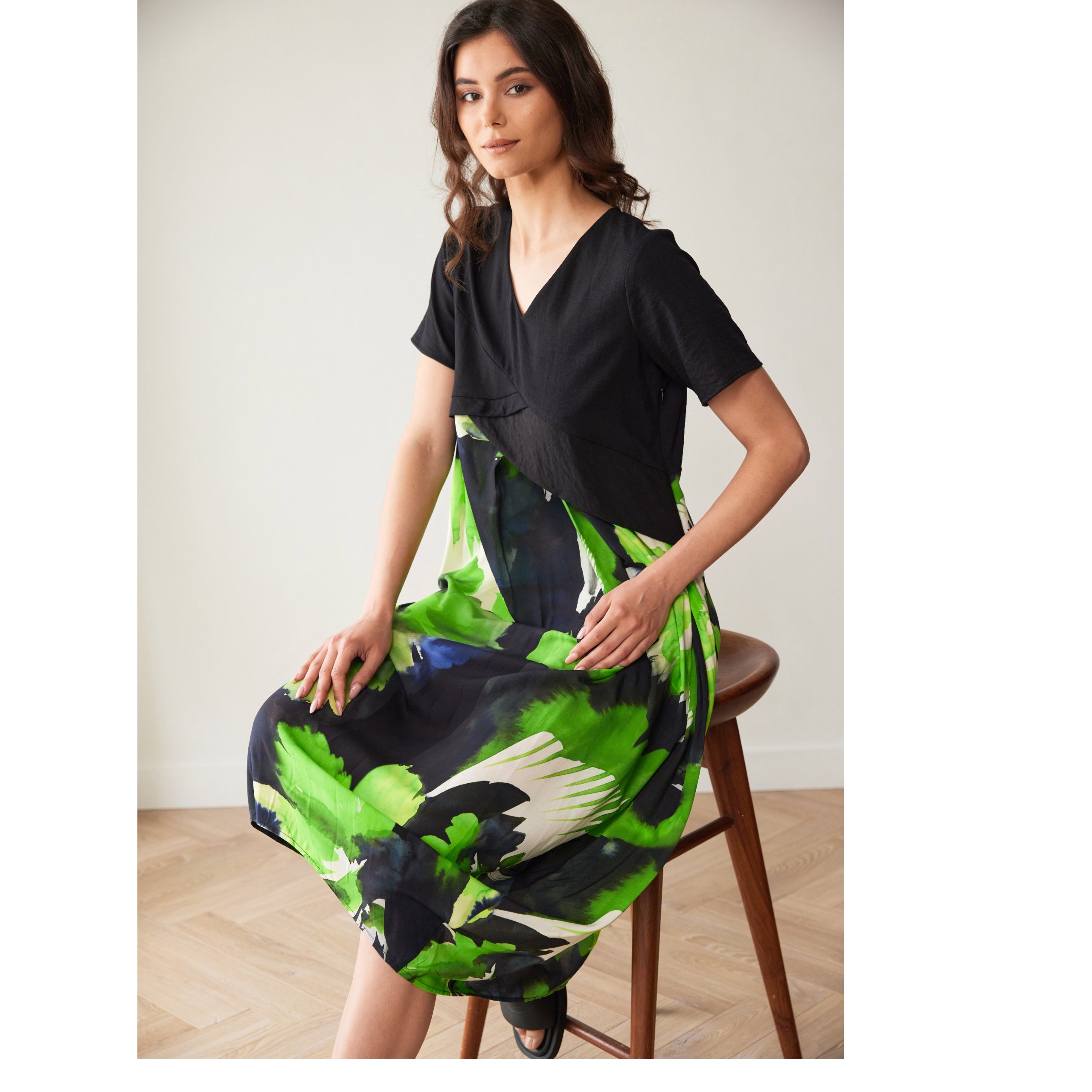 Peruzzi Black & Green Print Dress - Image 6