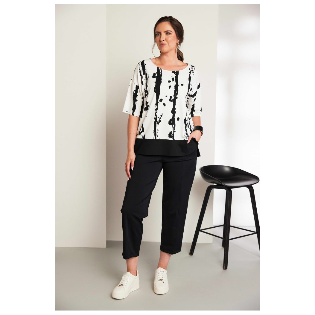Ora Off White & Black Roundneck Top - Image 5