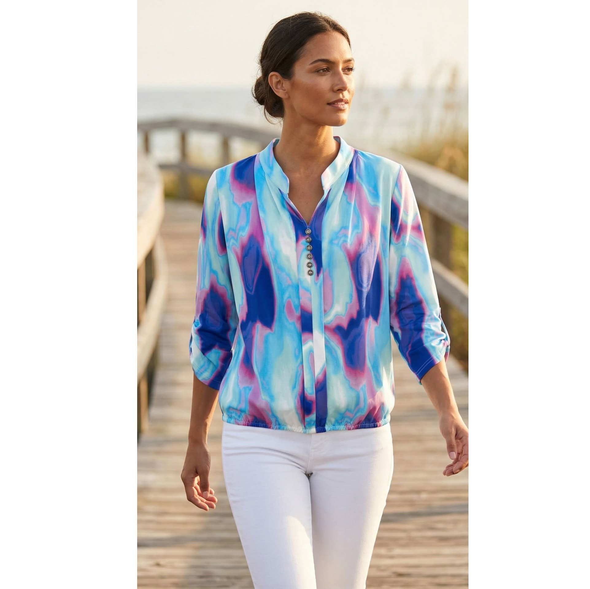Yew Print Top With Stand-up Neckline
