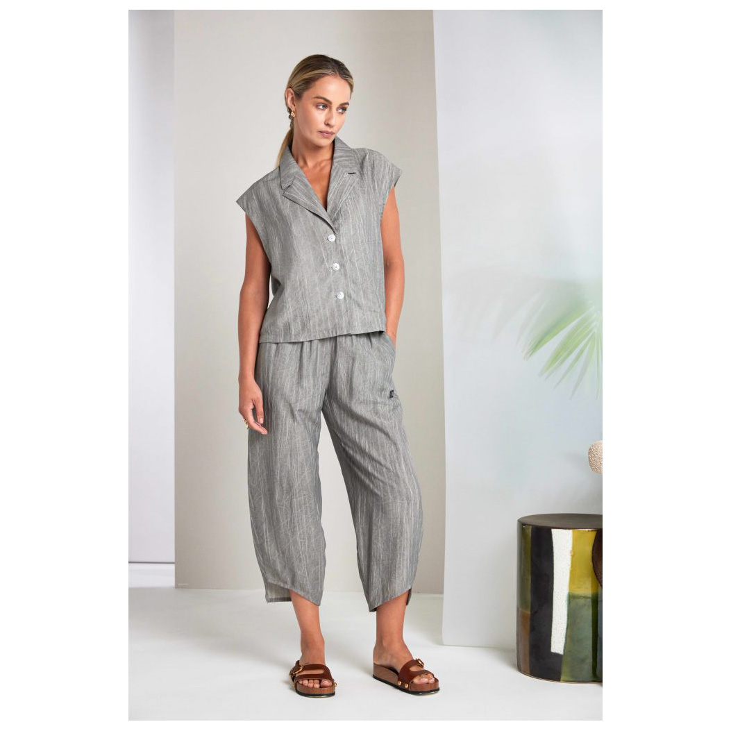 NAYA button through oil wash crinkle waistcoat - Image 5