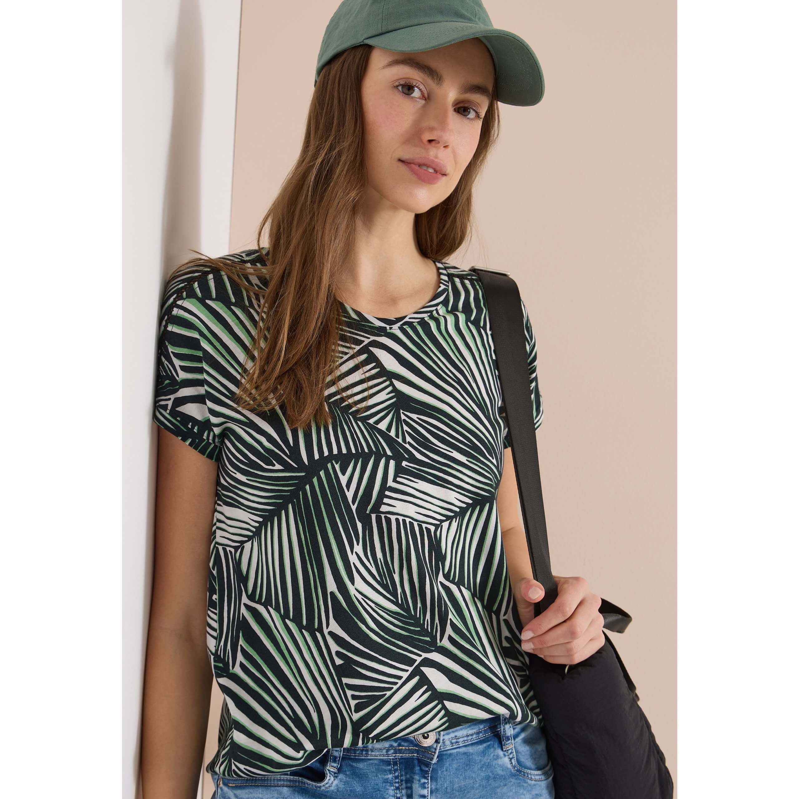Cecil T-shirt With V-neck And Lace Detail