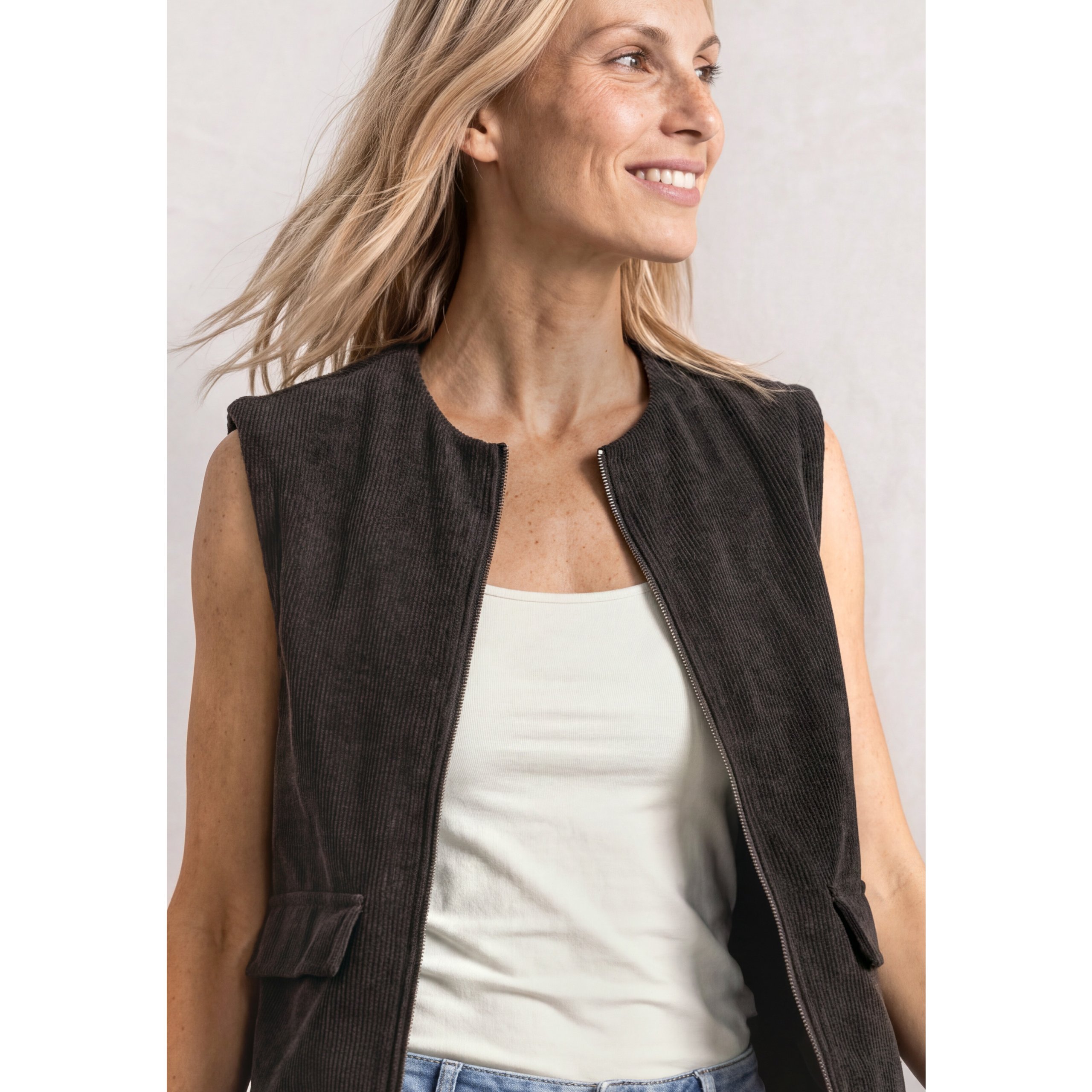 Street One Vest With Round Neck In Corduroy Look