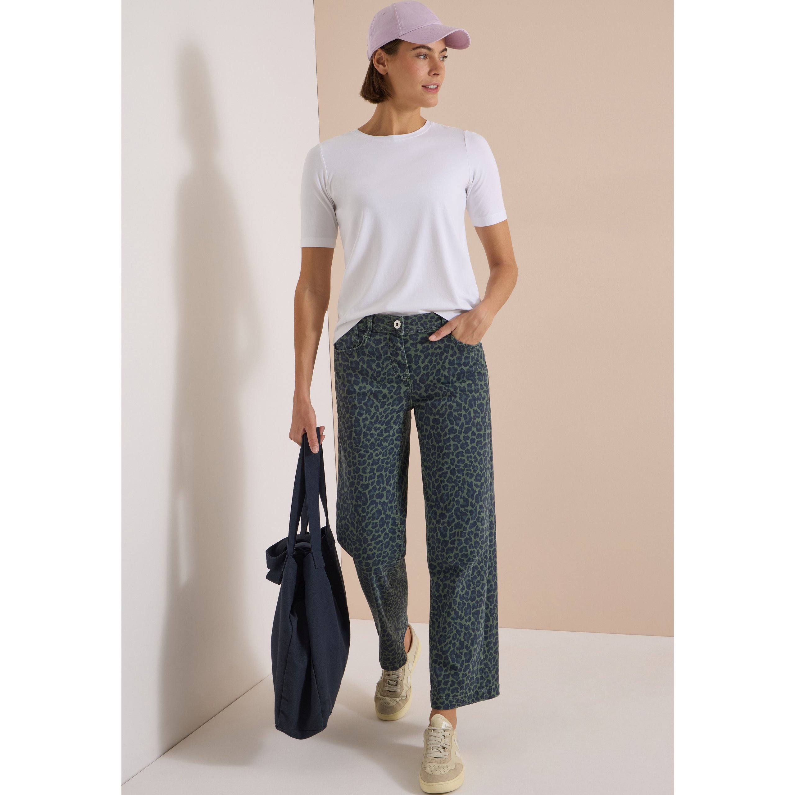 Cecil Neele Olive Wide Leg Leo Jeans - Image 3