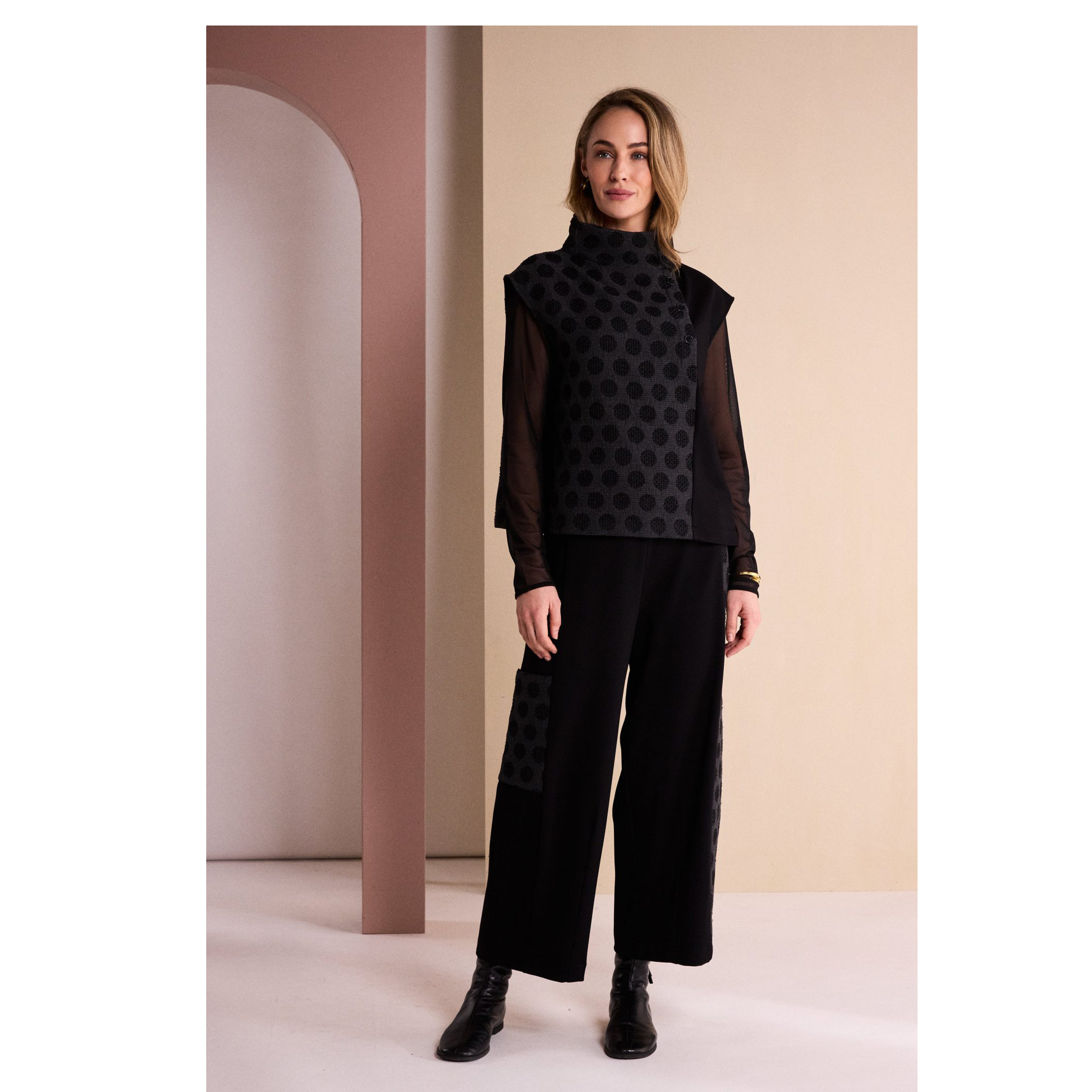 Naya Wide Leg Trouser With Jacquard Spot Panel