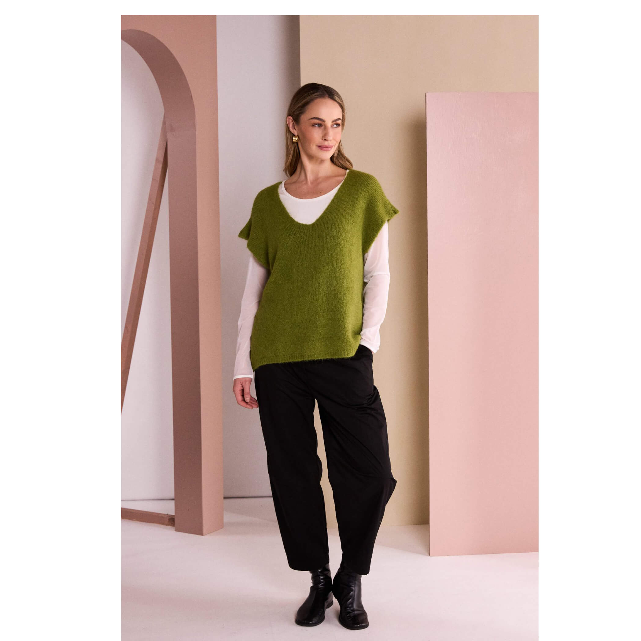 Naya Soft Pull Up Shaped Trouser - Image 2