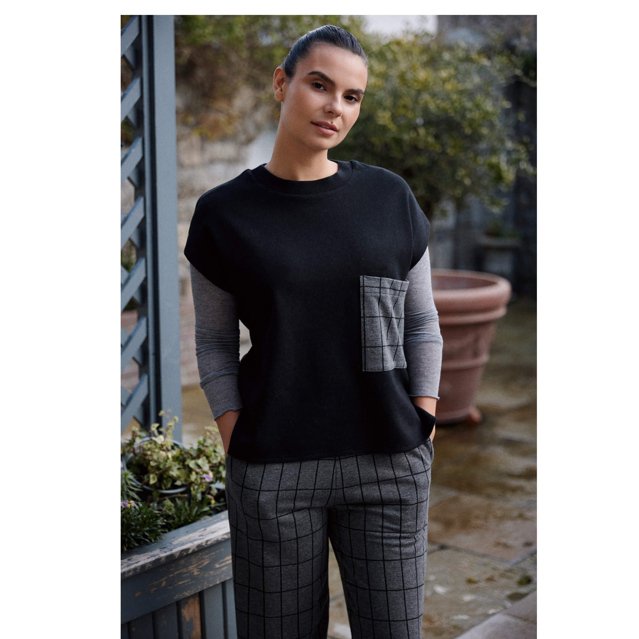 Peruzzi Grid Tabard Top - Image 5