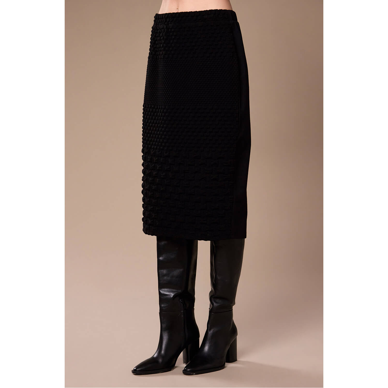 Peruzzi Black Bubble Skirt - Image 4