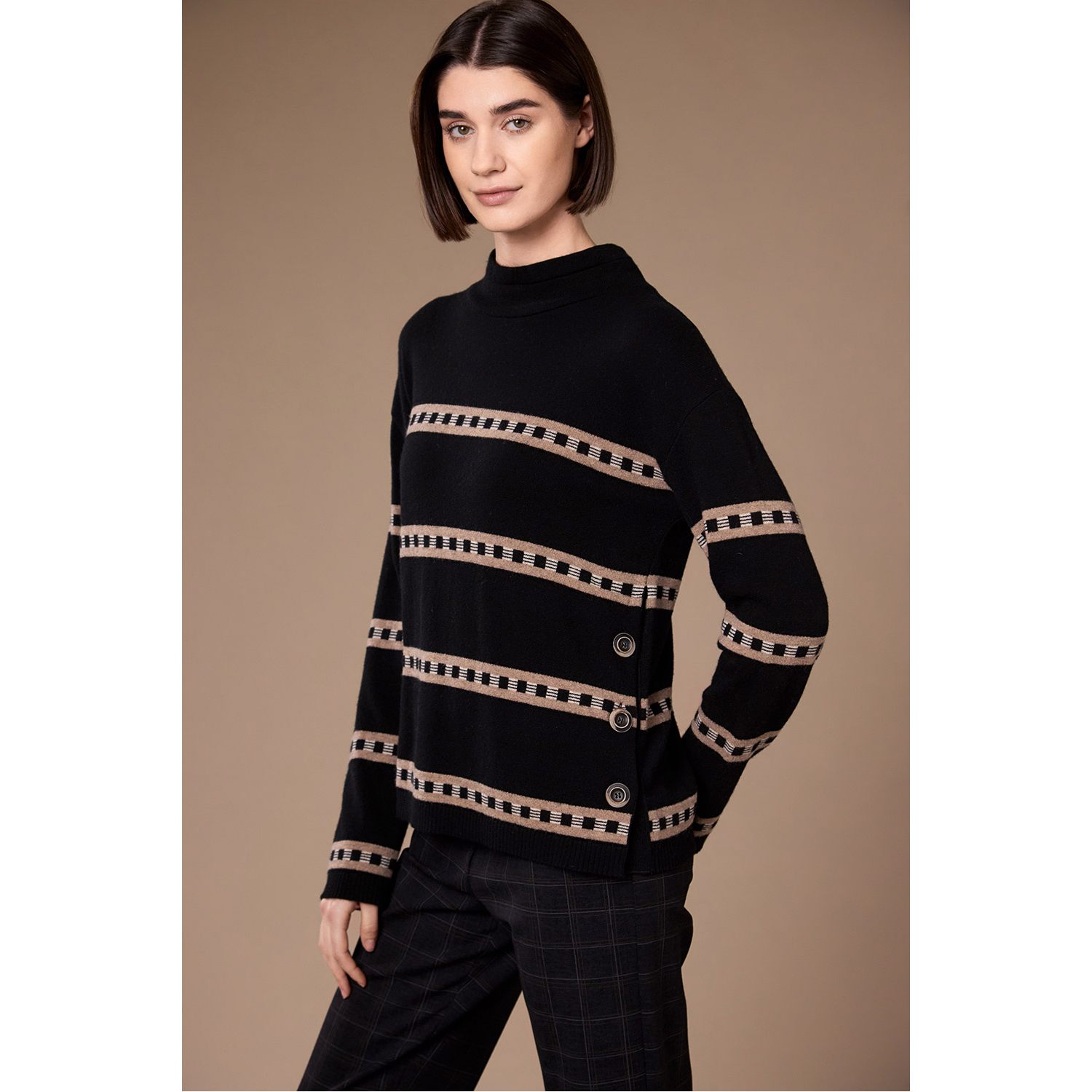 Peruzzi Side Button Knit