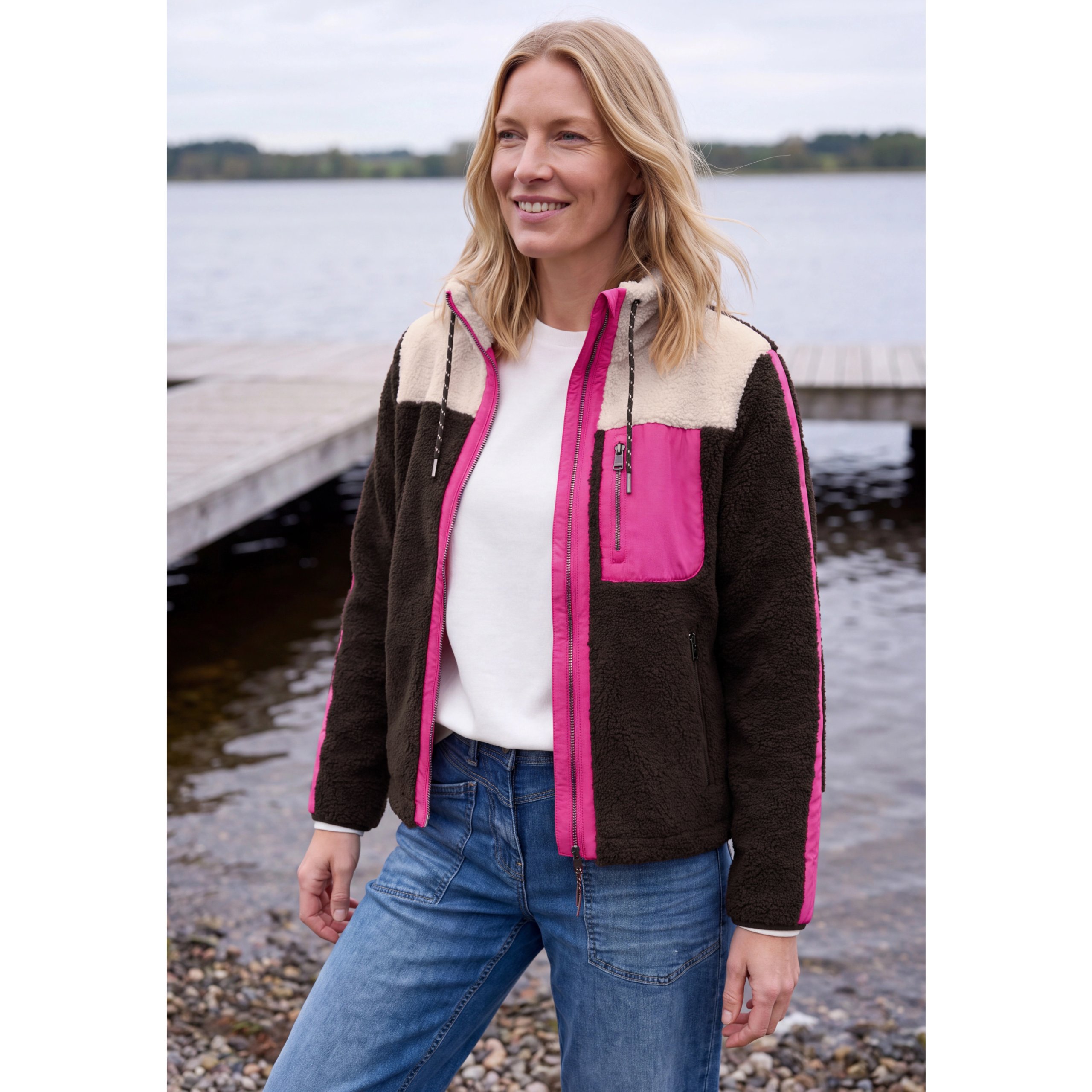 Cecil Teddy Jacket With Softshell Details