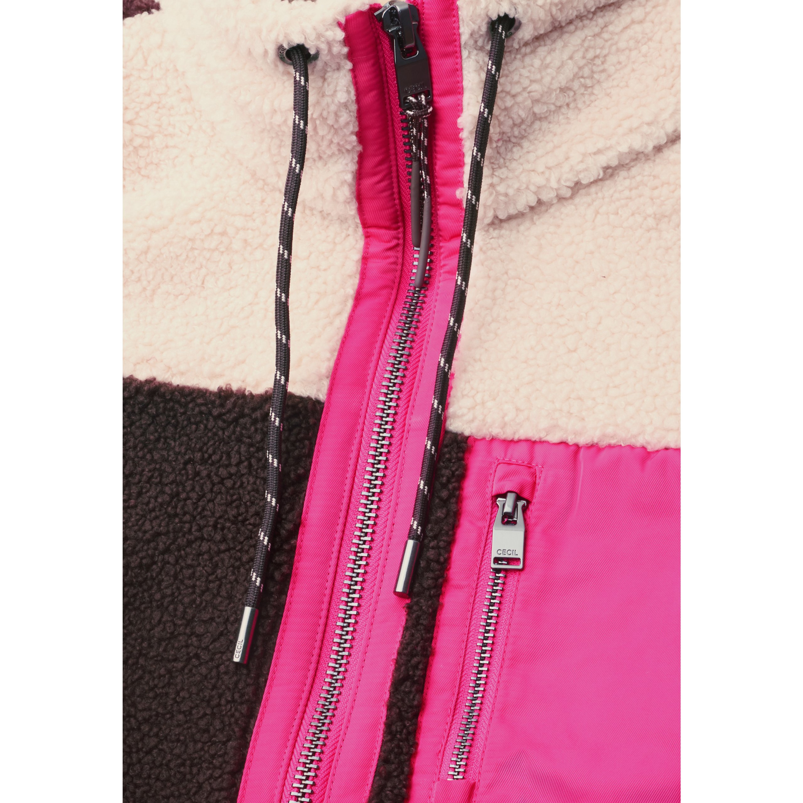 Cecil teddy jacket with softshell details - Image 5
